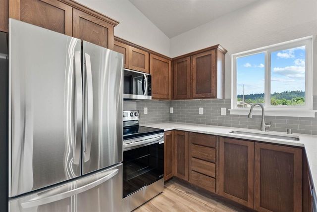 13803 E Rich Ave, Spokane Valley, WA 99216