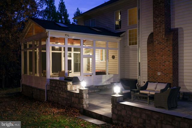 22455 PINE RIDGE CT, Ashburn, VA 20148