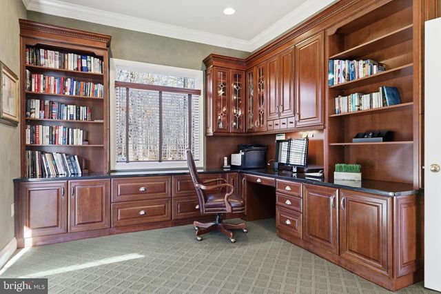 22455 PINE RIDGE CT, Ashburn, VA 20148