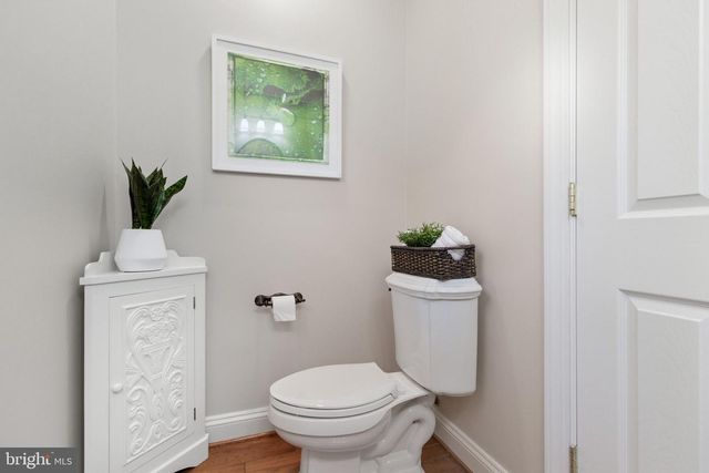 22455 PINE RIDGE CT, Ashburn, VA 20148