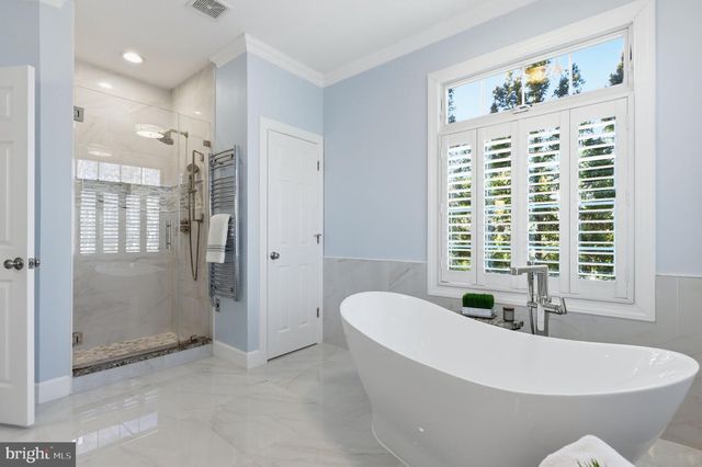 22455 PINE RIDGE CT, Ashburn, VA 20148