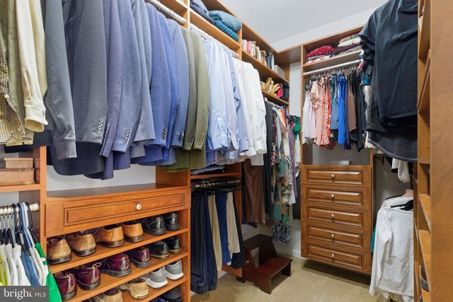 22455 PINE RIDGE CT, Ashburn, VA 20148