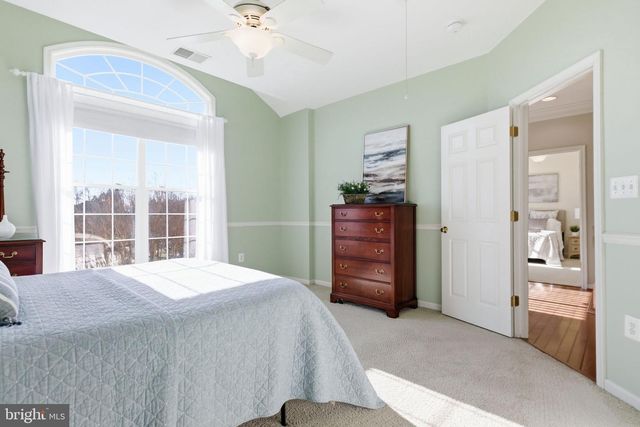 22455 PINE RIDGE CT, Ashburn, VA 20148