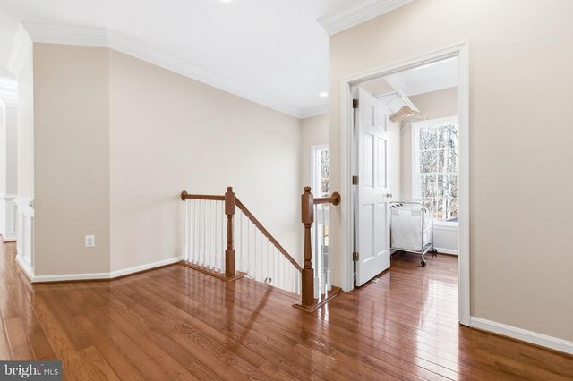 22455 PINE RIDGE CT, Ashburn, VA 20148