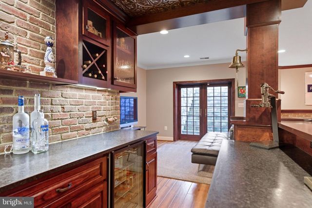 22455 PINE RIDGE CT, Ashburn, VA 20148