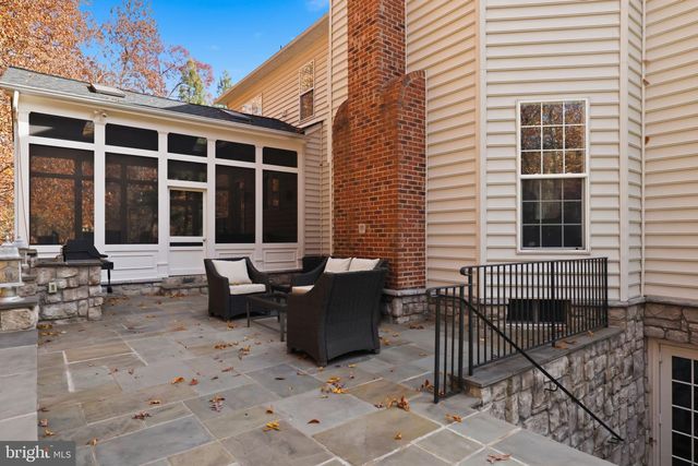 22455 PINE RIDGE CT, Ashburn, VA 20148