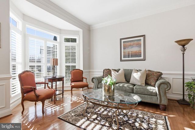 22455 PINE RIDGE CT, Ashburn, VA 20148