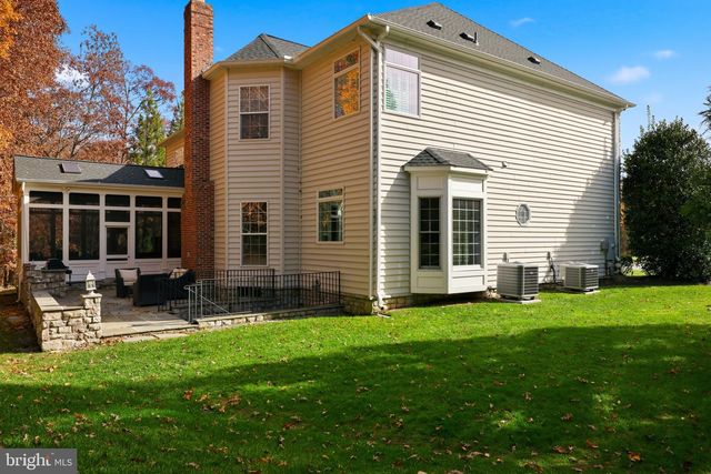 22455 PINE RIDGE CT, Ashburn, VA 20148