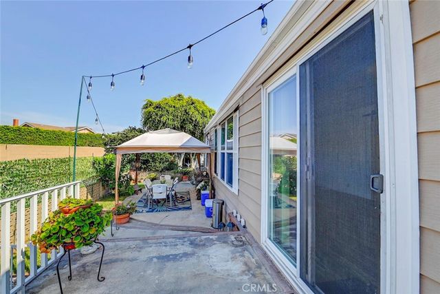 18601 Newland Street 89, Huntington Beach, CA 92646