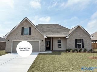 149 Elledge Farm Drive, Hazel Green, AL 35750