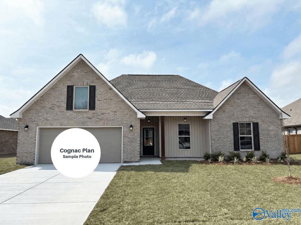 149 Elledge Farm Drive, Hazel Green, AL 35750