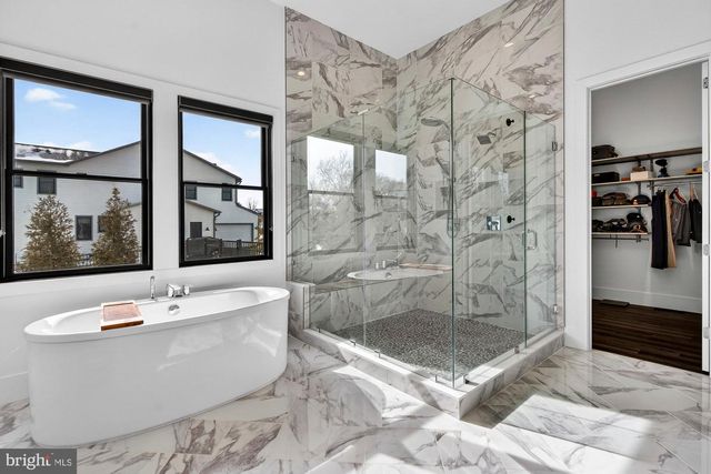 1221 RILEY PRESERVE CT, Great Falls, VA 22066