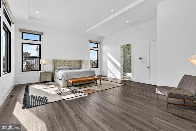 1221 RILEY PRESERVE CT, Great Falls, VA 22066