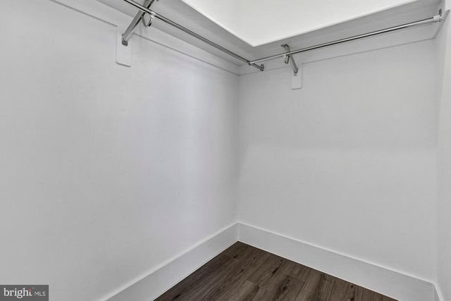 1221 RILEY PRESERVE CT, Great Falls, VA 22066