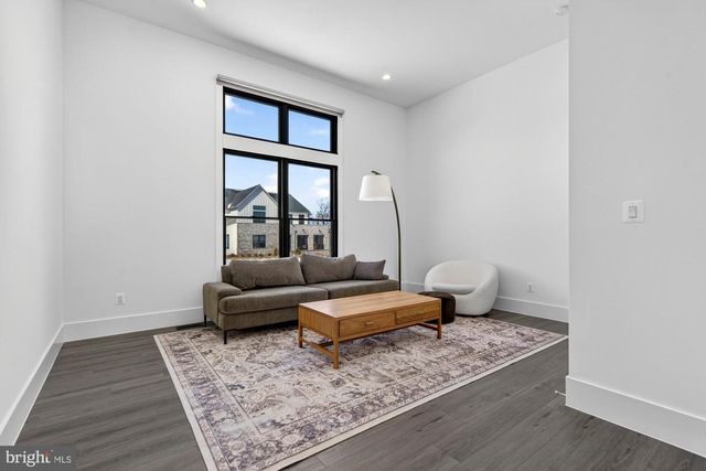 1221 RILEY PRESERVE CT, Great Falls, VA 22066