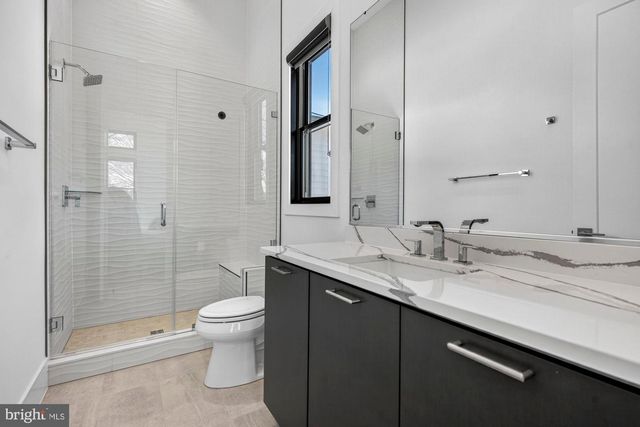 1221 RILEY PRESERVE CT, Great Falls, VA 22066