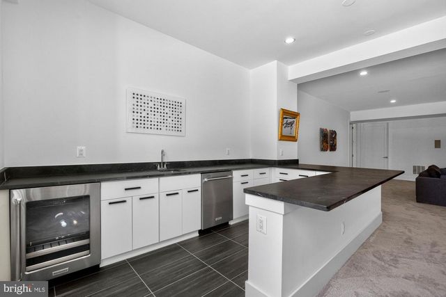 1221 RILEY PRESERVE CT, Great Falls, VA 22066