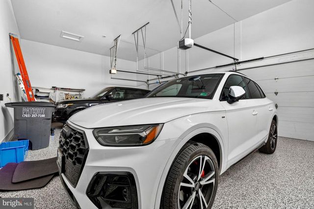 1221 RILEY PRESERVE CT, Great Falls, VA 22066