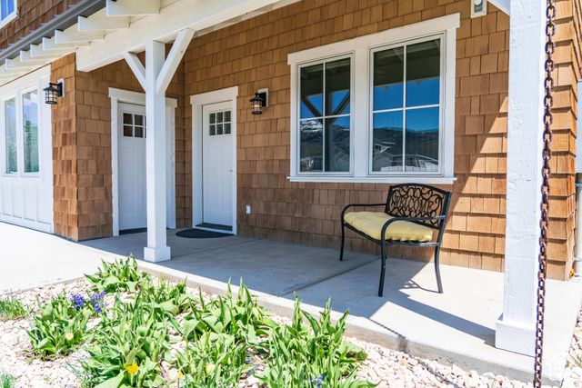 300 S 100 ST, Garden City, UT 84028