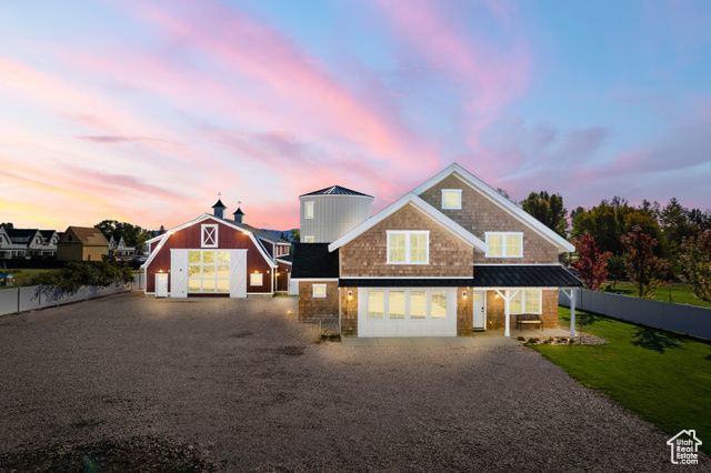 300 S 100 ST, Garden City, UT 84028