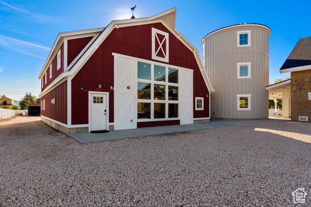 300 S 100 ST, Garden City, UT 84028