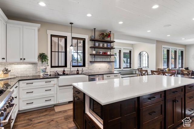 300 S 100 ST, Garden City, UT 84028