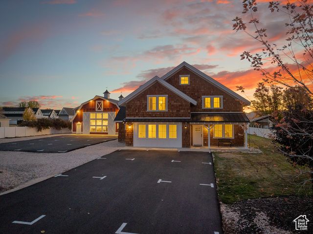 300 S 100 ST, Garden City, UT 84028