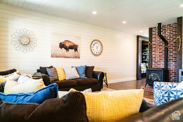 300 S 100 ST, Garden City, UT 84028