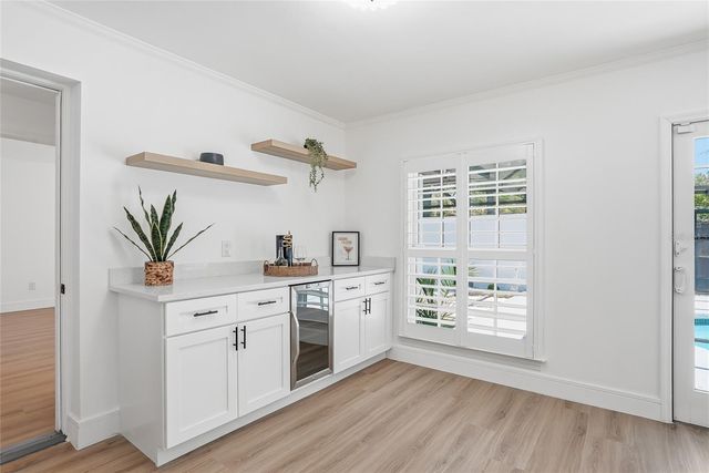 2540 LAURELWOOD LANE, Valrico, FL 33596