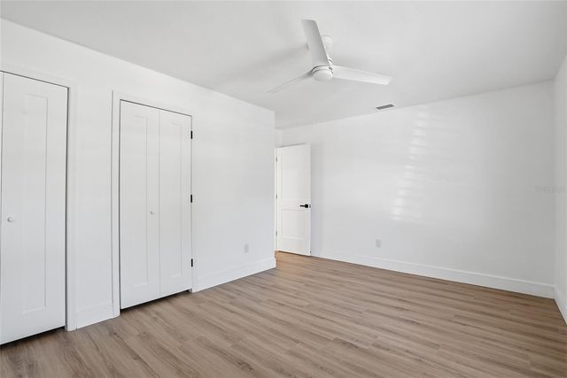 2540 LAURELWOOD LANE, Valrico, FL 33596