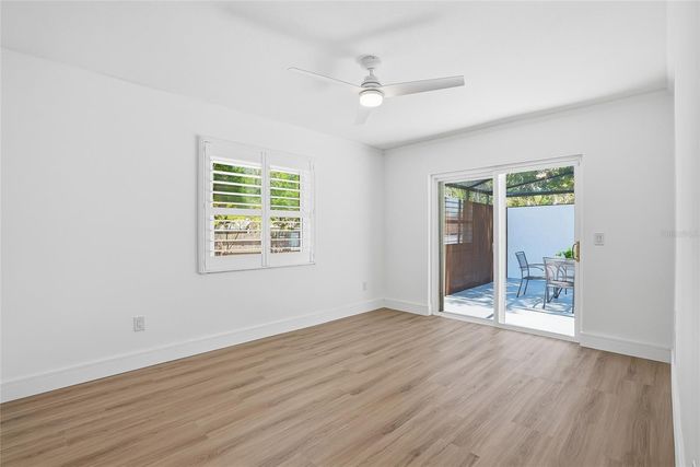 2540 LAURELWOOD LANE, Valrico, FL 33596