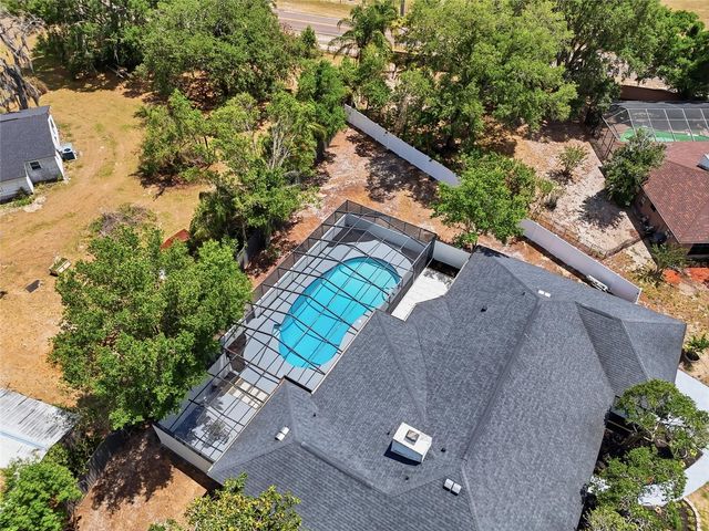 2540 LAURELWOOD LANE, Valrico, FL 33596