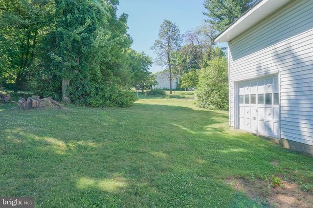 379 HILLDALE RD, Holtwood, PA 17532