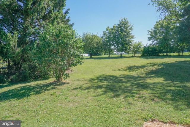 379 HILLDALE RD, Holtwood, PA 17532