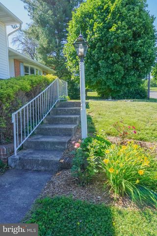 379 HILLDALE RD, Holtwood, PA 17532