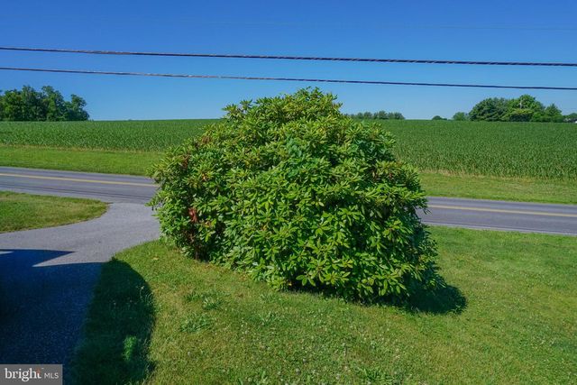 379 HILLDALE RD, Holtwood, PA 17532