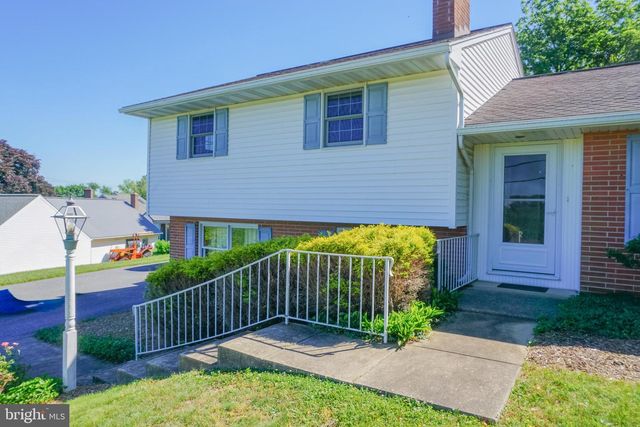 379 HILLDALE RD, Holtwood, PA 17532