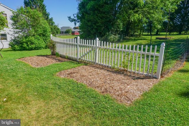 379 HILLDALE RD, Holtwood, PA 17532