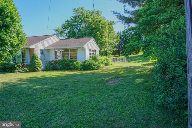 379 HILLDALE RD, Holtwood, PA 17532