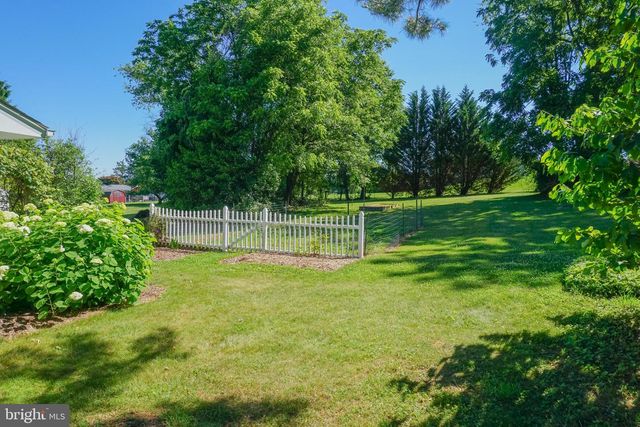 379 HILLDALE RD, Holtwood, PA 17532