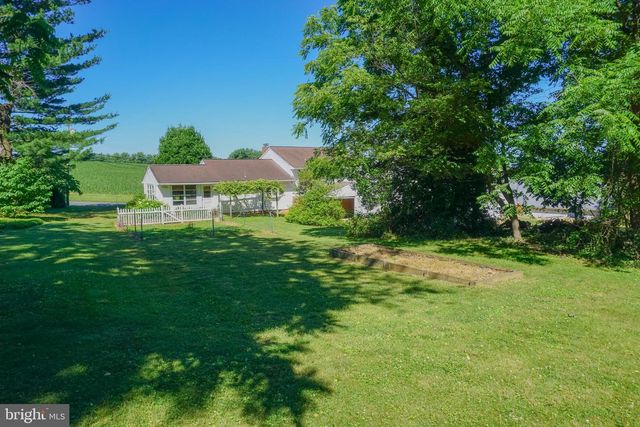 379 HILLDALE RD, Holtwood, PA 17532