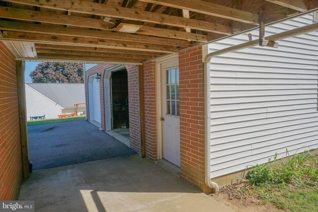 379 HILLDALE RD, Holtwood, PA 17532