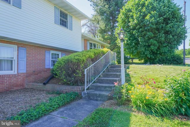 379 HILLDALE RD, Holtwood, PA 17532