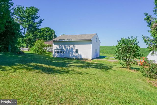 379 HILLDALE RD, Holtwood, PA 17532