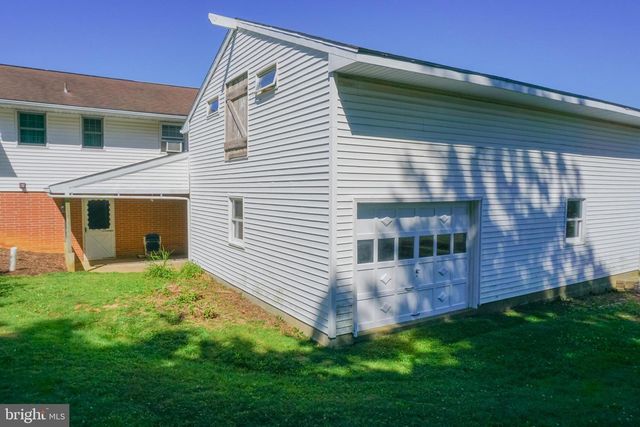 379 HILLDALE RD, Holtwood, PA 17532