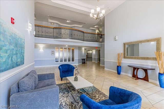 1100 Pine Ridge RD B106, Naples, FL 34108