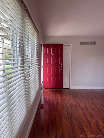 44666 Connecticut Court, Clinton Township, MI 48038