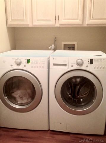 44666 Connecticut Court, Clinton Township, MI 48038