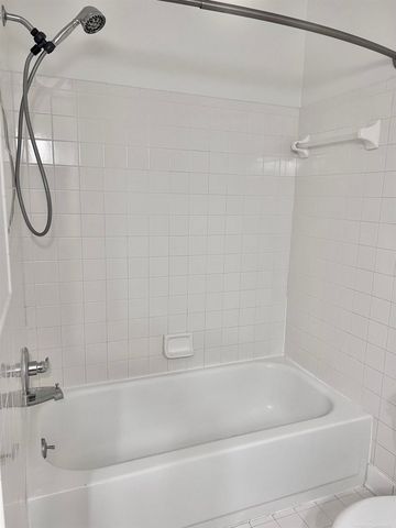 44666 Connecticut Court, Clinton Township, MI 48038