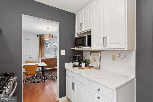 5909 RIDGE VIEW DR, Alexandria, VA 22310